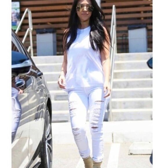 Frame NWT Le High Skinny Distressed Blanc … - Picture 3 of 11